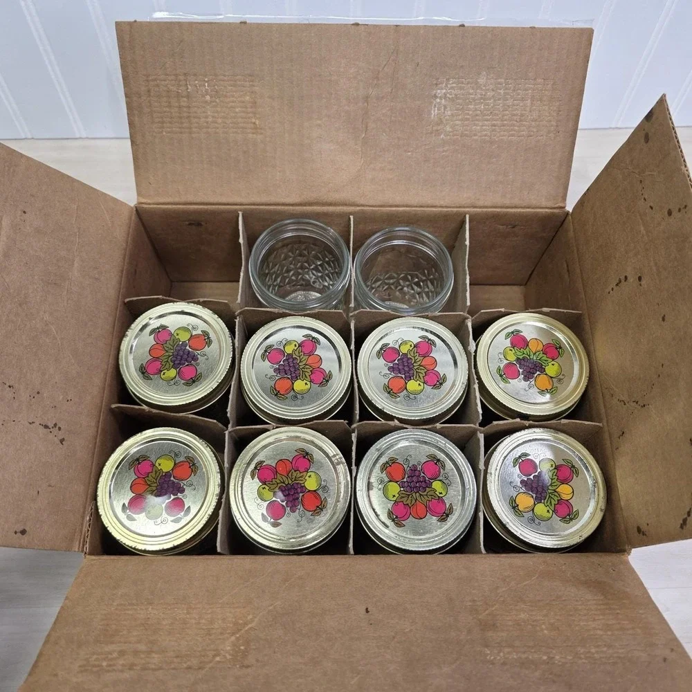 10 Ball Quilted Crystal Jelly Jars Tall w/ Grapes & Fruit Lids 4